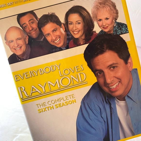 Authentic Everybody Loves Raymond Season 6 DVD Set - Picture 3 of 16